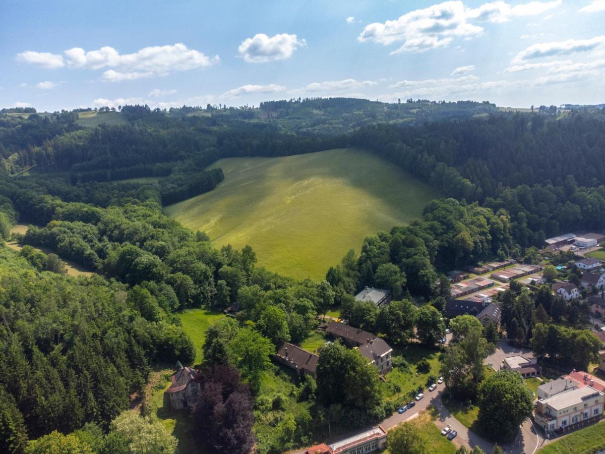 Lazenske Apartmany Náchod Esterno foto